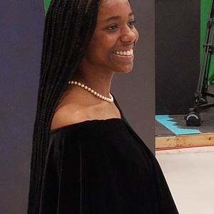 Meet your Posher, J nadira